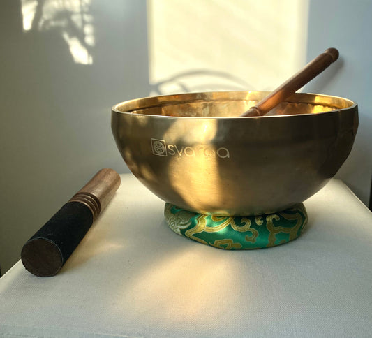 Gold Singing Bowl: 24.1 cm 1.7kg F3 170hz